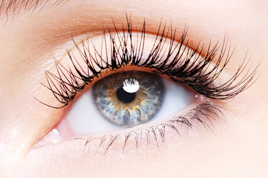 All the methods to strengthen the eyelashes